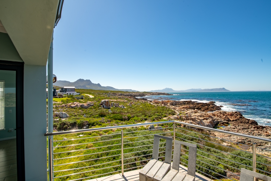 4 Bedroom Property for Sale in Sunny Seas Estate Western Cape